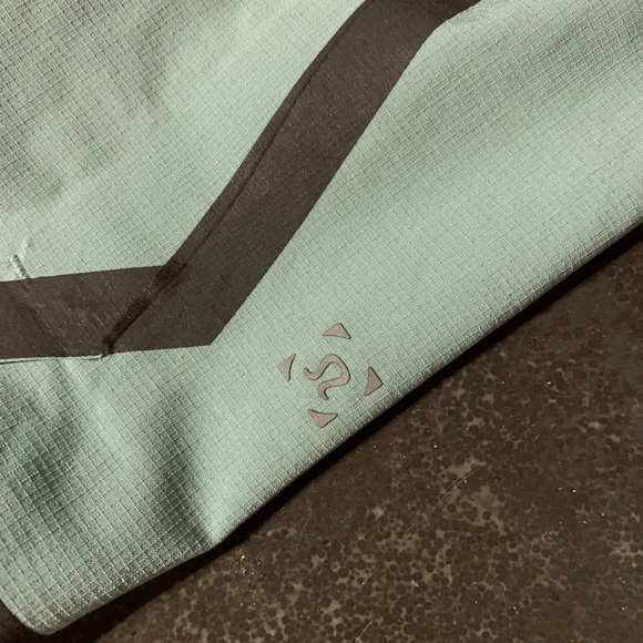 Lululemon surge shorts. 6” with liner. - Picture 2 of 8